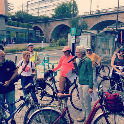 4è étape du tour à vélo des aménagements cyclables du Grand Paris de Montrouge à La Défense